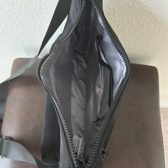 Samantha Brown To-Go Multi-Function Cargo Bag Black NWT - Picture 10 of 13